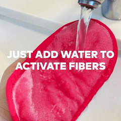 MakeUp Eraser Mini PRO exfoliation side smooths skin with gentle circular motions.