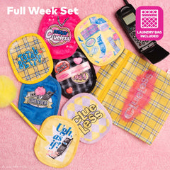 MakeUp Eraser Original no alcohol formulation helps protect skin moisture during makeup removal.