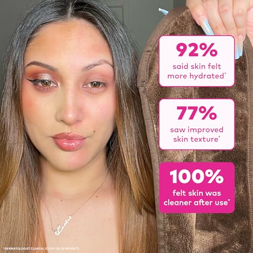 MakeUp Eraser Pro Mocha water-only cleansing demonstrated on sunscreen and mascara