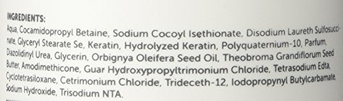 Marcia Teixeira Keratin Shampoo lather demonstrates smooth cleansing for color-treated hair.