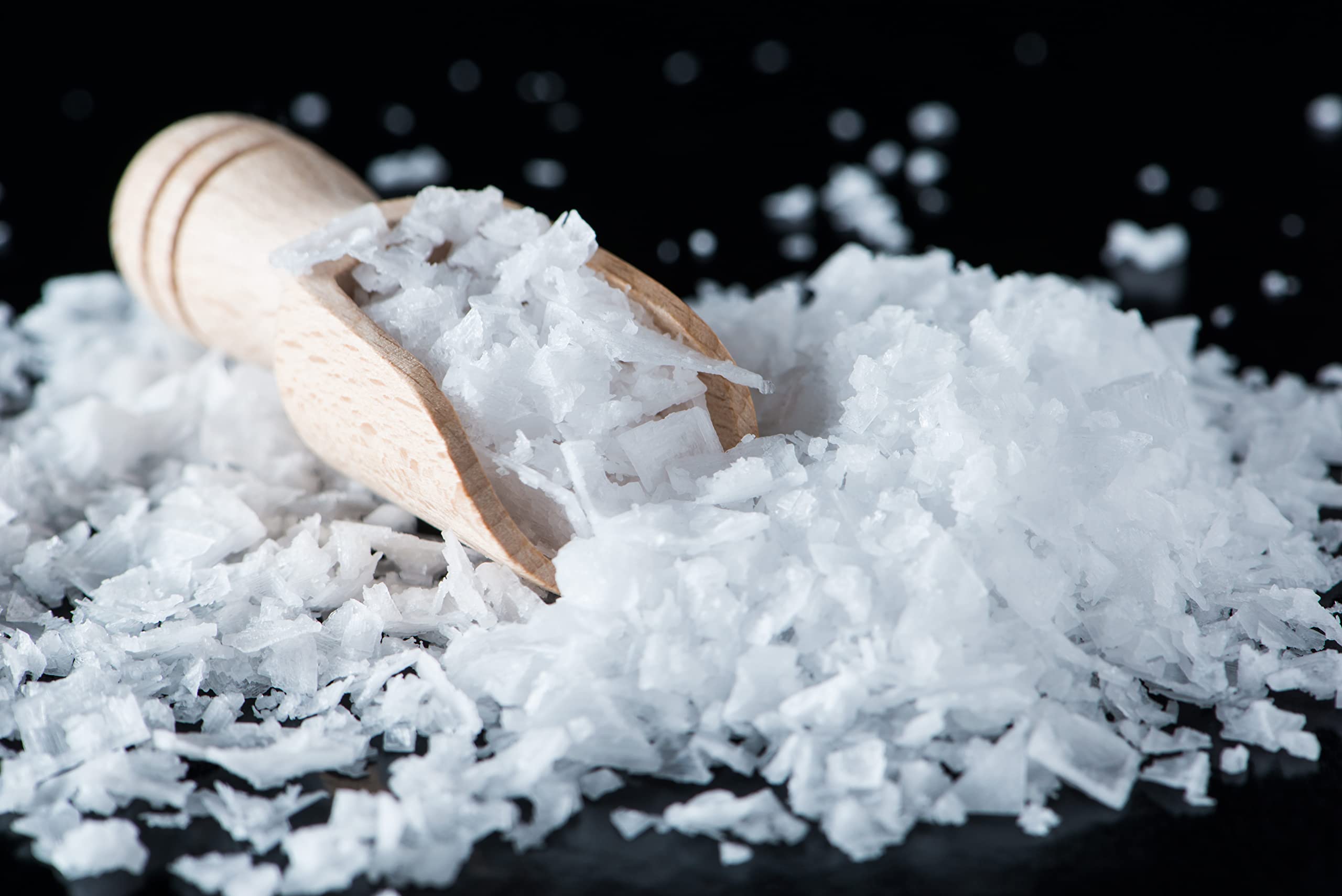 MARCO ESRA easy-dissolve bath salts for pampering at home