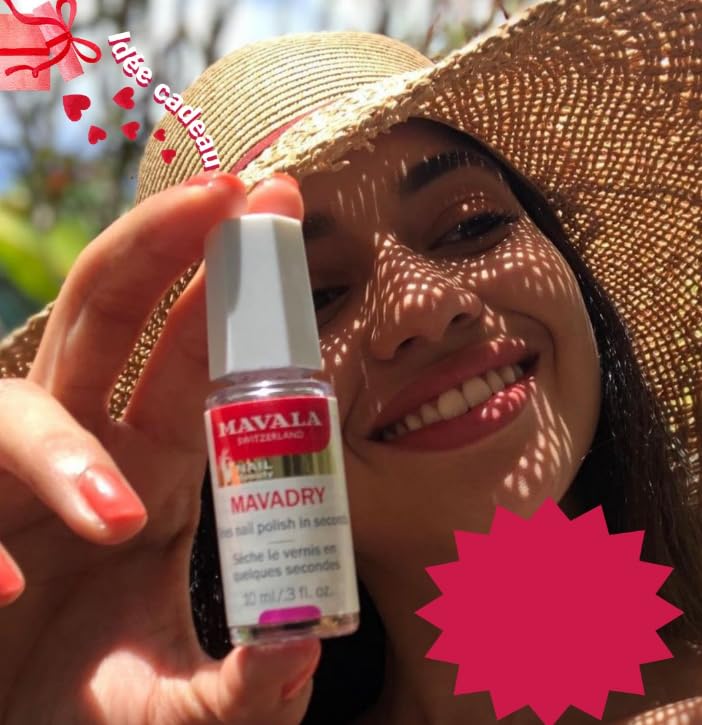Mavala Mavadry nail protection effect with smudge-free result.