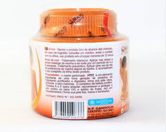 Maxi Light cap closeup highlighting secure lid for leak-free transport.