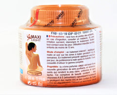 Maxi Light ergonomic hold emphasizes comfortable grip during workouts.