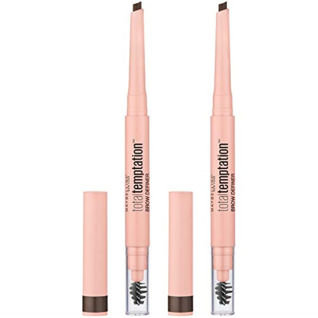 Maybelline Total Temptation Eyebrow Definer teardrop tip for precise filling and natural shape