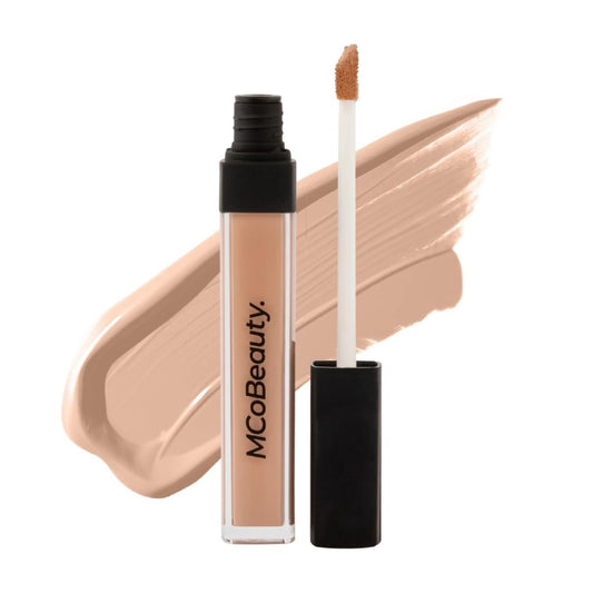 MCoBeauty Brighten & Perfect Concealer 3 Light Beige compact close-up for even-toned skin.
