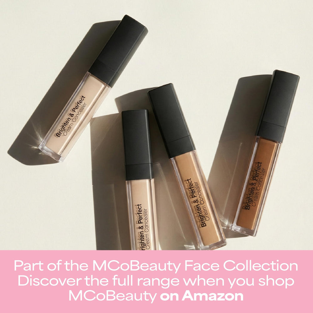 MCoBeauty Precise doe foot applicator for targeted, controlled application.