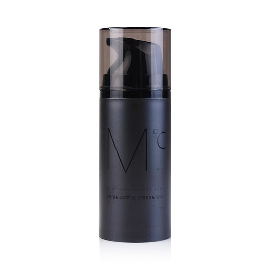 Mdoc Men's Strong Cooling Wash gel foam forms a rich lather for targeted cleansing.