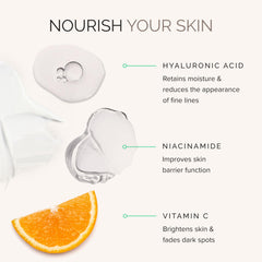 Night application of MD Advanced Hydration Crème on clean skin