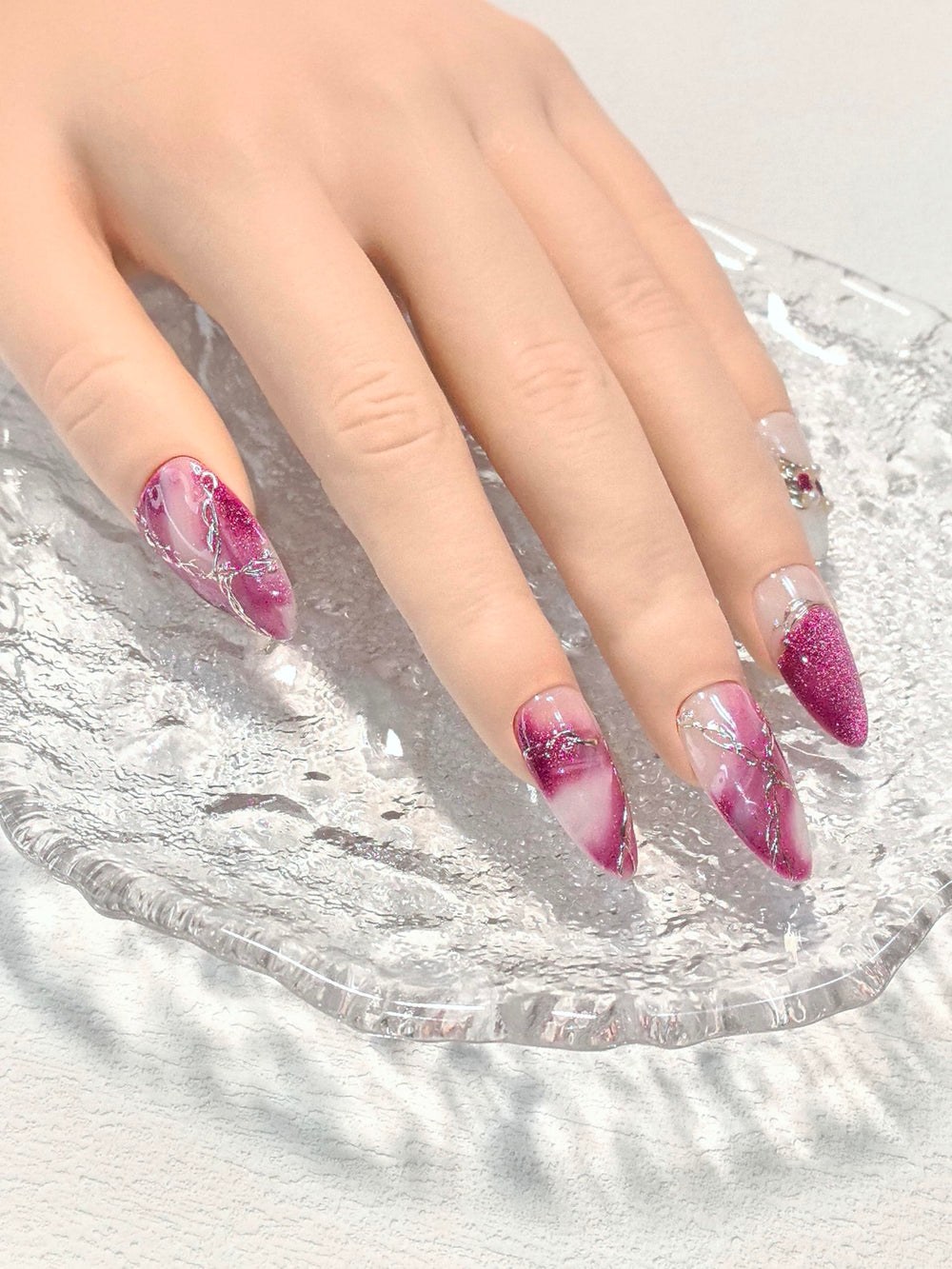 Handmade nails with premium materials providing a comfortable fit for medium almond nails