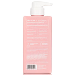 Hydration-rich cream promoting a smooth, radiant look