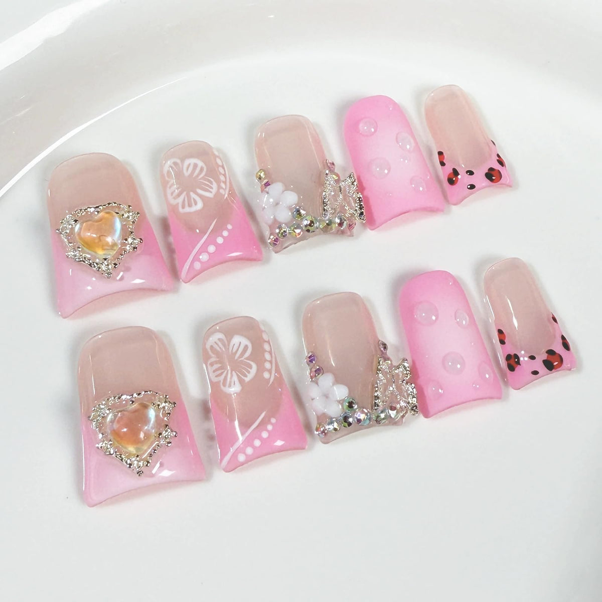 Meemooron Duck Press on Nails with 3D flower bow heart design for a standout manicure.