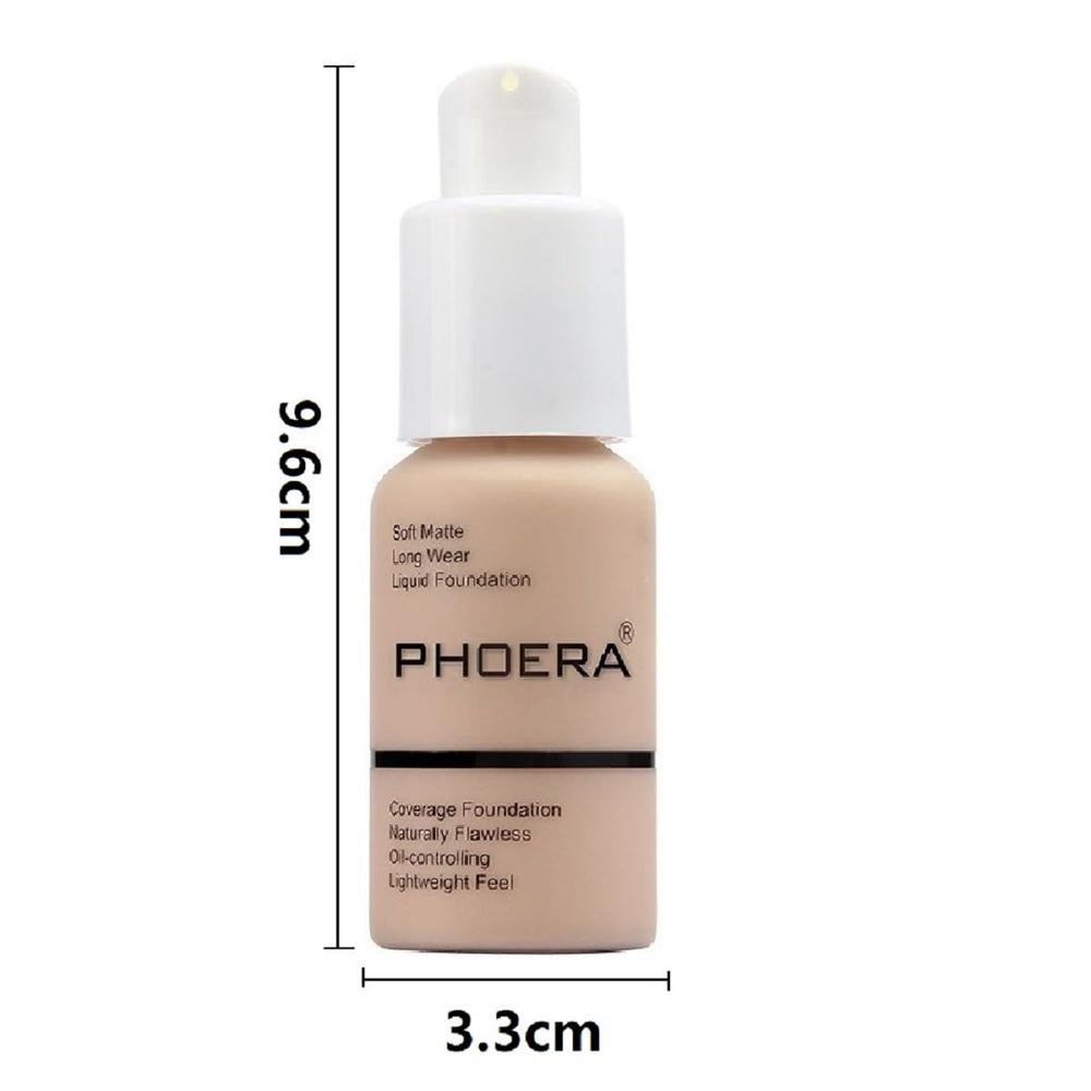 Packaging on display, ideal for travel and on-the-go touch-ups.