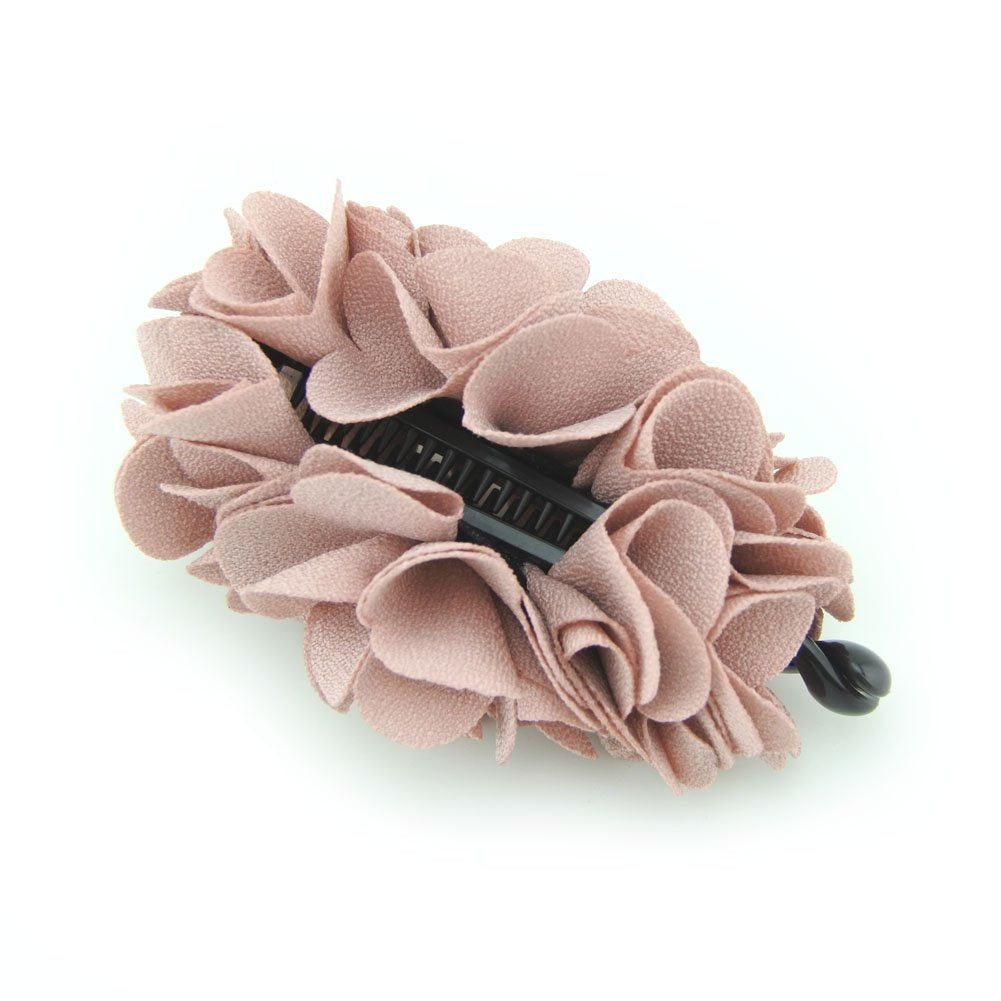 Close-up of Meilliwish rose bloom hair accessory craftsmanship