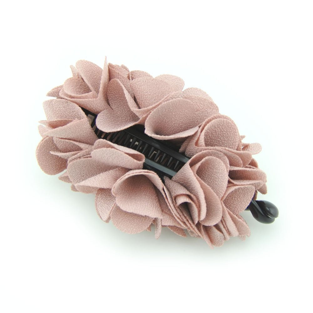 Close-up of Meilliwish rose bloom hair accessory craftsmanship