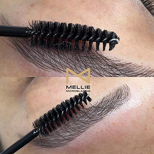 Mellie pigment sponge end aids quick pigment masking during sessions.