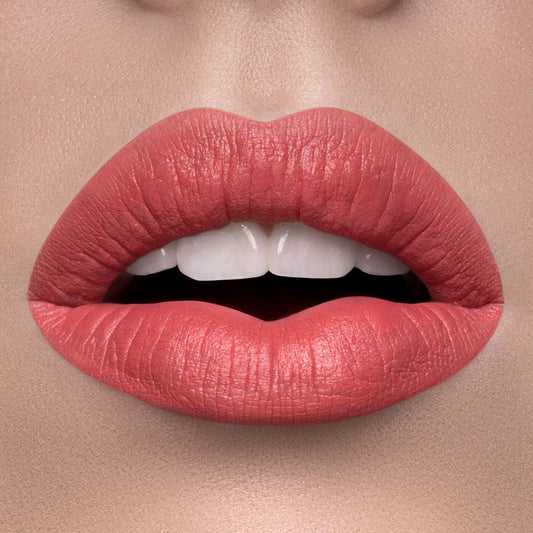 Mellow Liquid Lip Paint Barcelona applicator promotes precise, smooth color application.