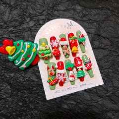 MellowBells Candy Party Nails with 3D bear embellishment for playful party looks.