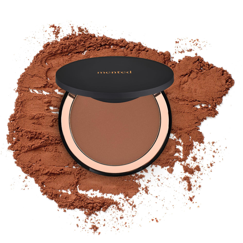 Mented Yacht Life bronzer palette open for a sun-kissed glow.