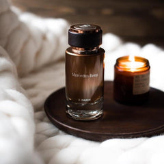 Le Parfum cap close-up highlighting premium detailing and build.