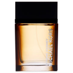 Michael Kors Extreme Journey spray captures the woody spicy scent for daily wear.