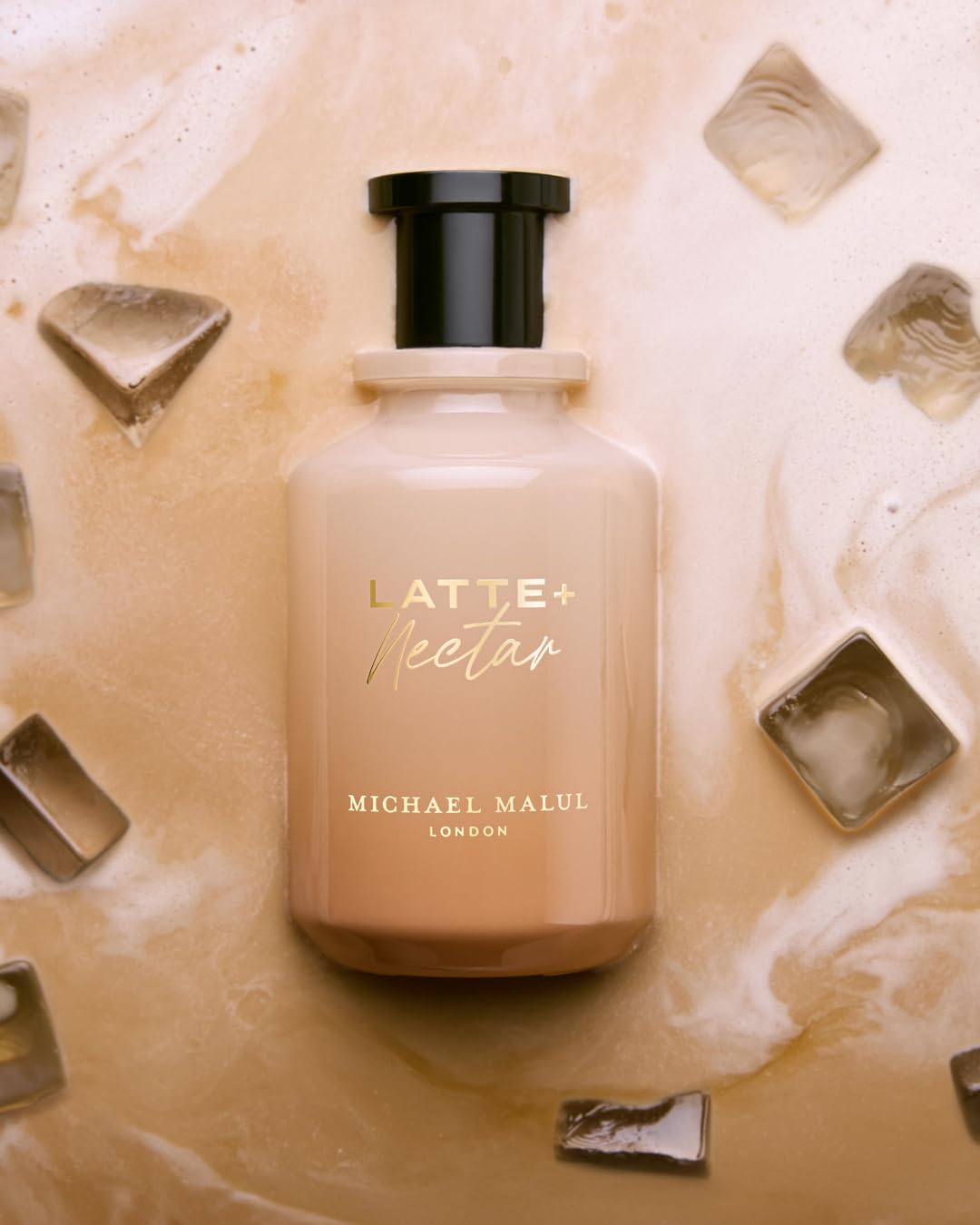 Mid notes focus on Orange Blossom and Jasmine with hint of coffee.