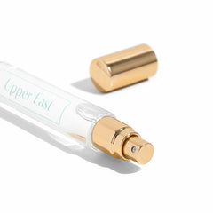 Closeup of the Upper East cap for a sleek travel companion.