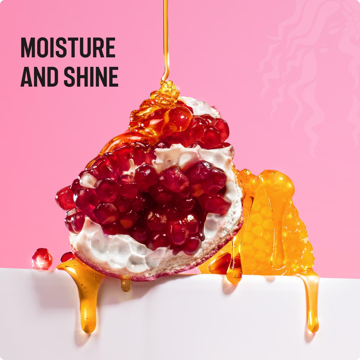 Mielle Organics Babassu Oil close-up emphasizes lightweight nourishment and frizz control