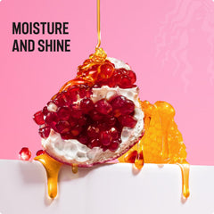 Mielle Organics Babassu Oil close-up emphasizes lightweight nourishment and frizz control