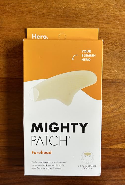 Mighty Patch Forehead XL contour design follows facial curves for discreet wear.