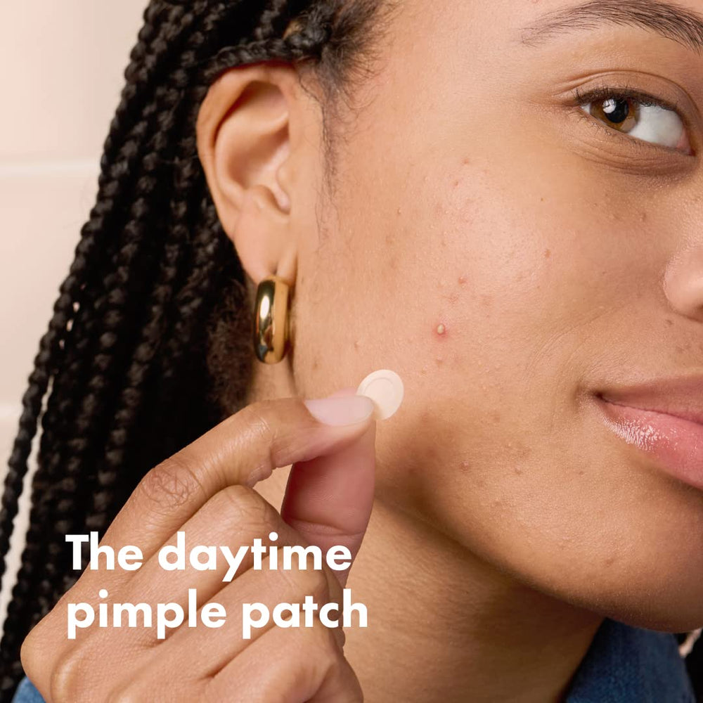 Mighty Patch Invisible+ patch has a clear matte finish for seamless daytime wear.