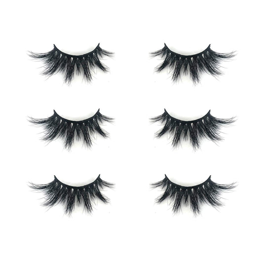 Mikiwi D384-3 20mm lashes for dramatic lash look.