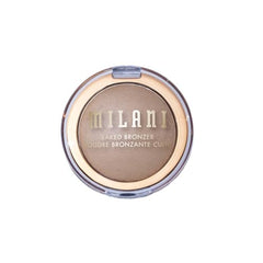 Milani Baked Bronzer compact helps you sculpt gentle contours.