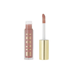 Application tip area with Cupid's bow crisscross method.