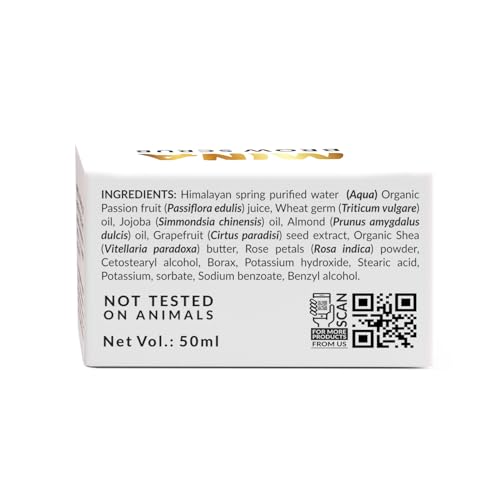 MinaiBrow Brow Scrub texture close-up displaying creamy exfoliant.
