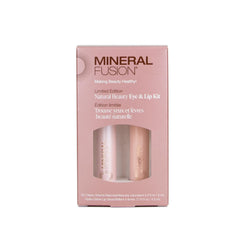 Mineral Fusion So Classy mascara in Jet Black for dramatic, voluminous lashes.