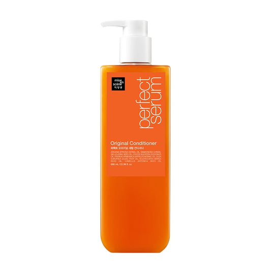 Mise En Scene Perfect Serum Original Conditioner bottle designed to nourish damaged hair.