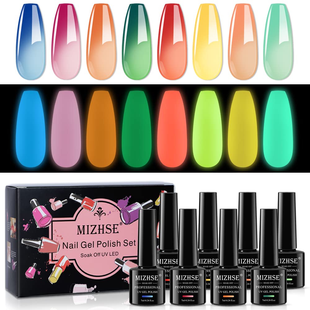 MIZHSE Mood black color-changing nail polish glows, ideal for dramatic night looks.