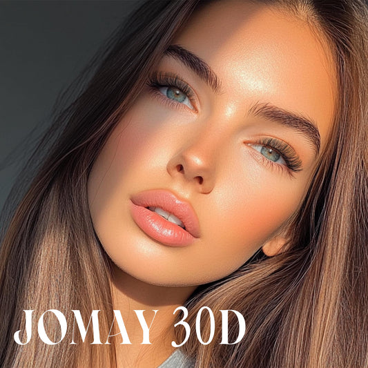 MJJOMAY JoMay lash clusters segments close-up demonstrates easy segment placement.