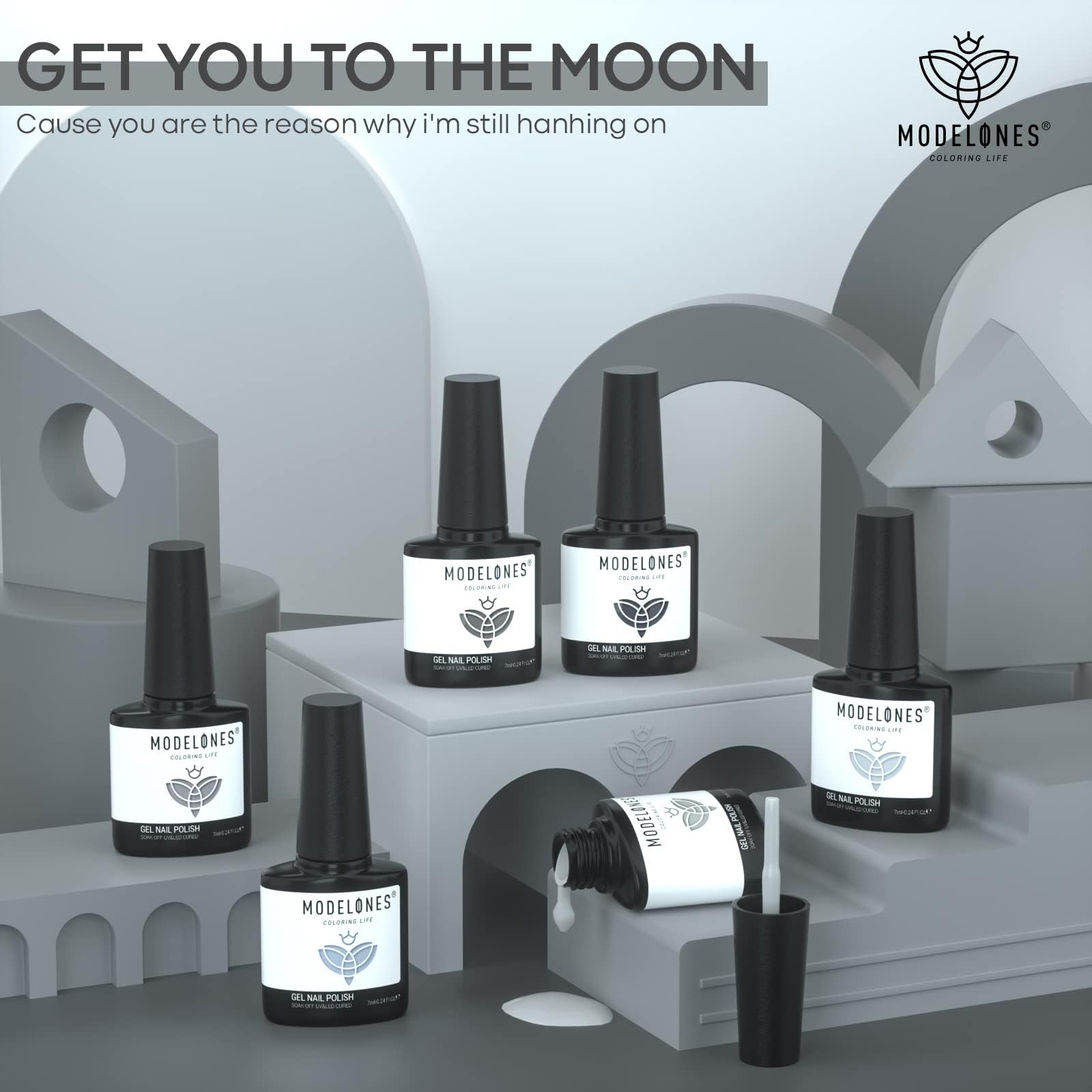 Modelones base coat and top coat support smooth application and lasting shine.