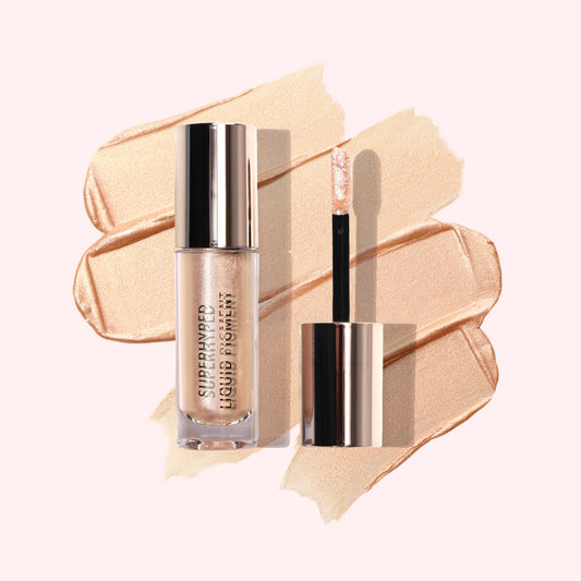 Moira Superhyped Liquid Pigment Sugar Love swatch on eyelid for bold, long-lasting color.