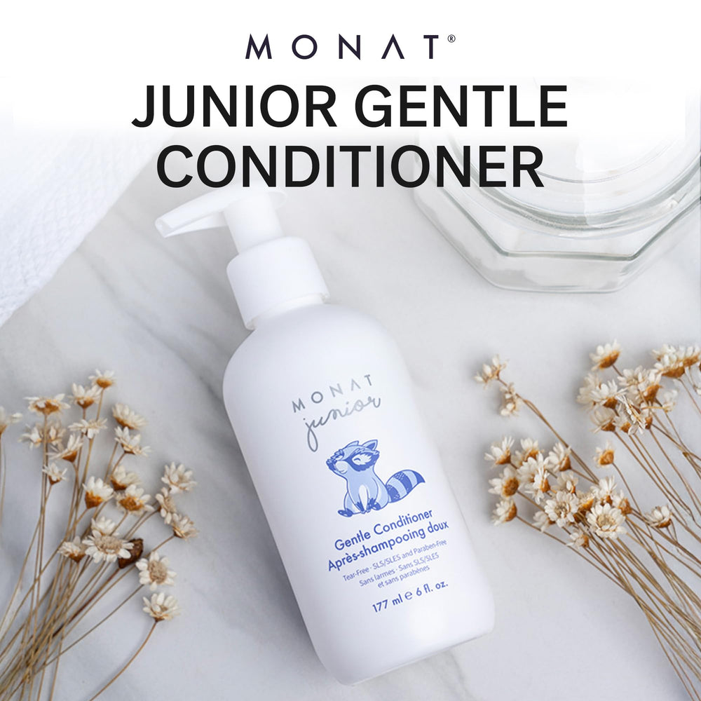 Closeup on MONAT Junior Gentle Conditioner for child hair shine and manageability