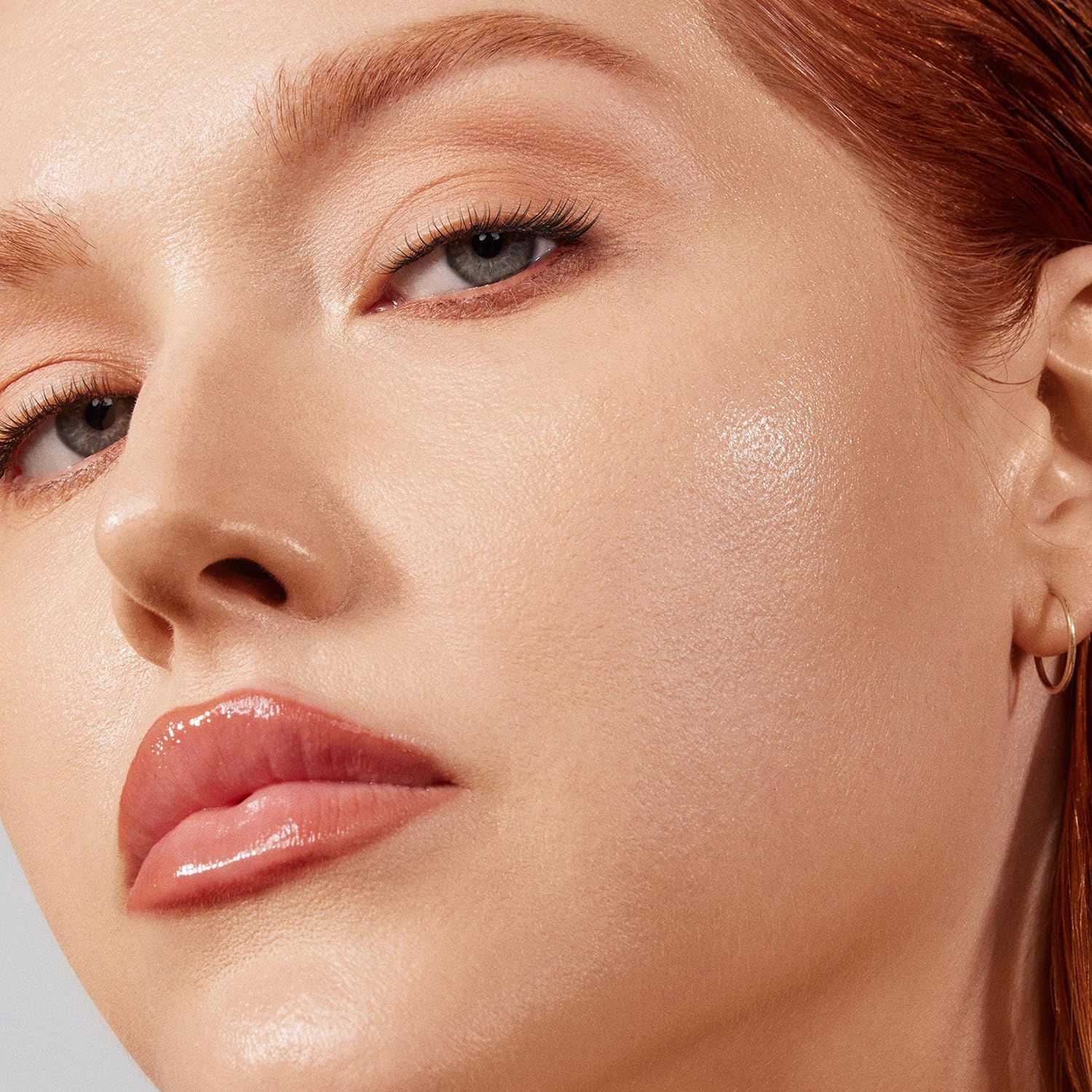 Morphe Lightform swatch showing buildable medium coverage for natural skin.