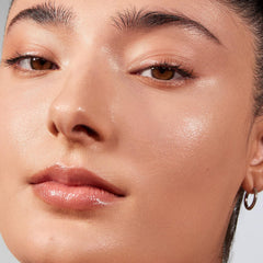 Morphe Lightform hydrorelief complex illustration highlighting moisture balance benefits