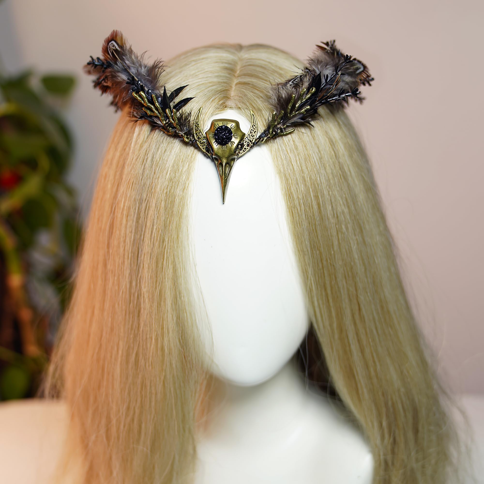 MOSTORY adjustable gothic circlet, back view, fits various head sizes.
