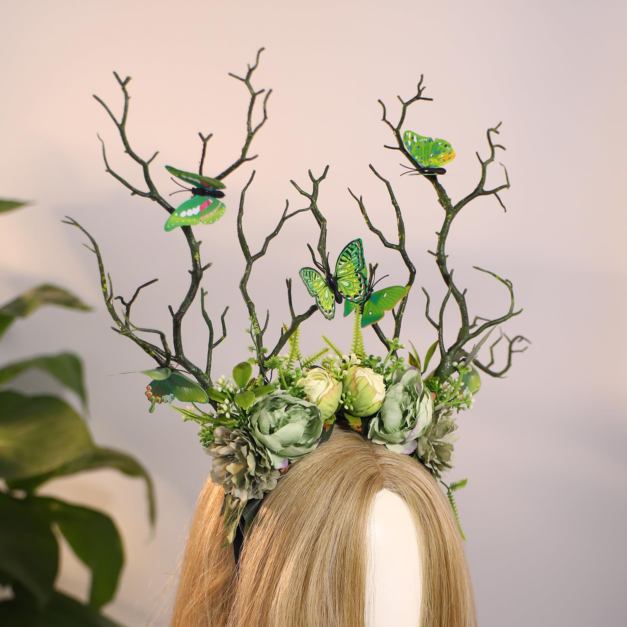 MOSTORY renaissance costume crown perfect for RenFaire events and period outfits.