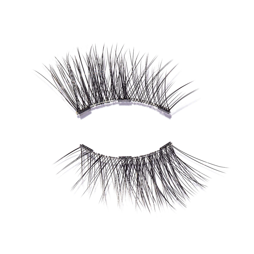 MoxieLash Baby Lash close-up showing natural volume for everyday looks.