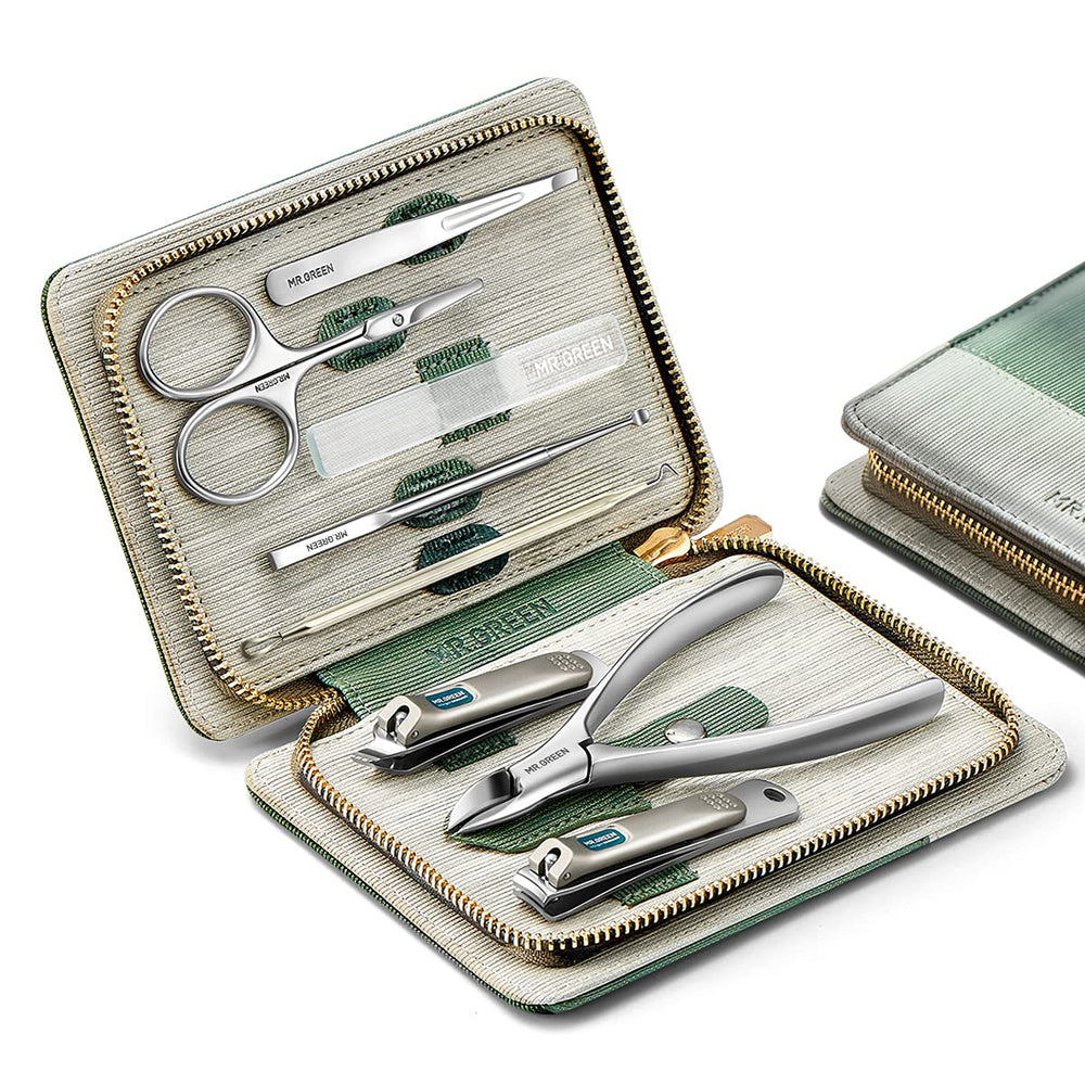 MR.GREEN manicure set case in PU leather for elegant storage and easy transport