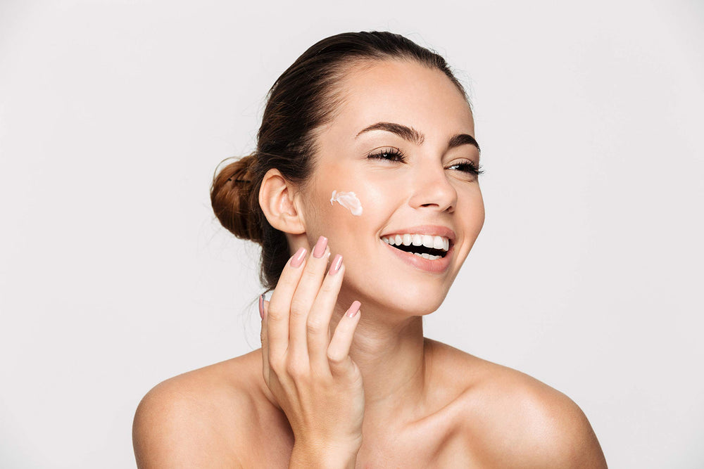 MT SKIN CLINIC Centella Asiatica ingredient shot for calming skin and hydration.