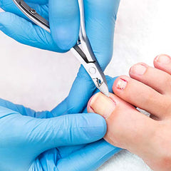 Mudder fast, precise cuts support clean and tidy nails.